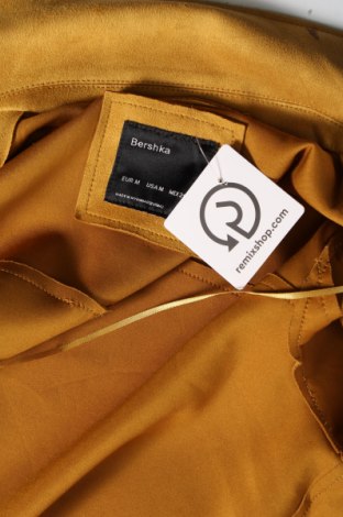 Γυναικείο παλτό Bershka, Μέγεθος M, Χρώμα Κίτρινο, Τιμή 21,77 €