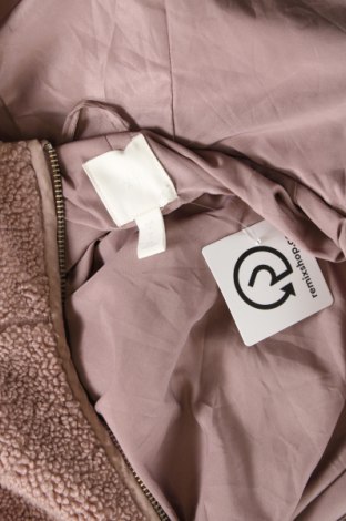 Дамско палто H&M, Размер S, Цвят Розов, Цена 66,34 лв.