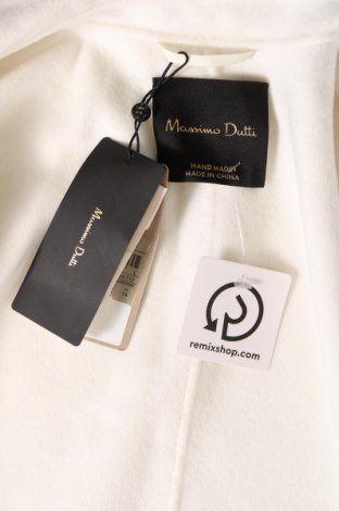 Дамско палто Massimo Dutti, Размер L, Цвят Бял, Цена 252,85 лв.