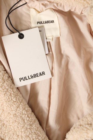 Дамско палто Pull&Bear, Размер XL, Цвят Екрю, Цена 106,64 лв.