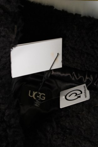 Damski płaszcz UGG Australia, Rozmiar S, Kolor Czarny, Cena 431,41 zł