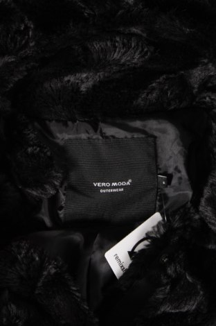 Дамско палто Vero Moda, Размер S, Цвят Черен, Цена 35,58 лв.