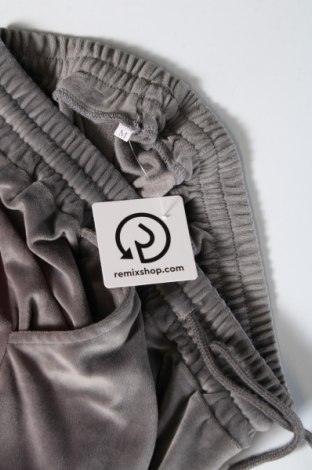 Damen Sporthose, Größe M, Farbe Grau, Preis € 10,09