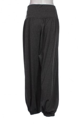 Γυναικείο αθλητικό παντελόνι, Μέγεθος XL, Χρώμα Γκρί, Τιμή 9,87 €