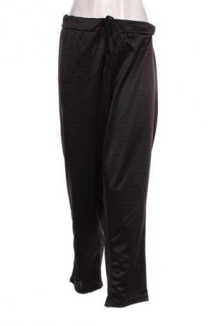 Γυναικείο αθλητικό παντελόνι, Μέγεθος 4XL, Χρώμα Μαύρο, Τιμή 17,94 €