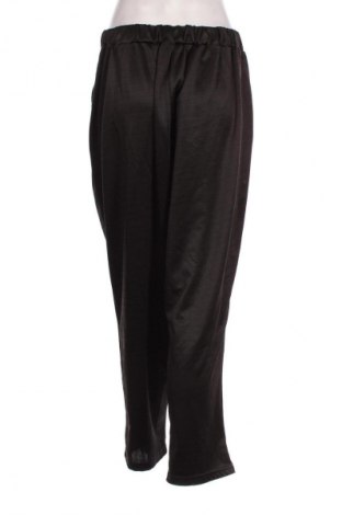 Γυναικείο αθλητικό παντελόνι, Μέγεθος 4XL, Χρώμα Μαύρο, Τιμή 17,94 €