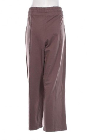 Γυναικείο αθλητικό παντελόνι FILA, Μέγεθος XL, Χρώμα Βιολετί, Τιμή 26,37 €