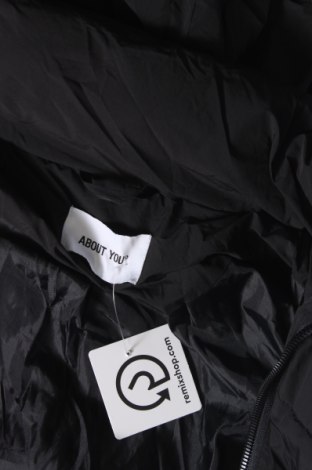 Γυναικείο μπουφάν About You, Μέγεθος M, Χρώμα Μαύρο, Τιμή 20,19 €