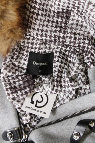Γυναικείο μπουφάν Desigual, Μέγεθος M, Χρώμα Γκρί, Τιμή 44,49 €