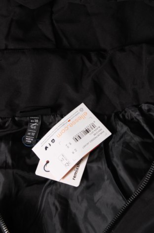 Dámska bunda  Ellesse, Veľkosť M, Farba Čierna, Cena  50,54 €
