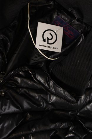Dámská bunda  Essentials, Velikost L, Barva Černá, Cena  555,00 Kč