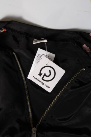 Γυναικείο μπουφάν Gina Tricot, Μέγεθος S, Χρώμα Μαύρο, Τιμή 14,31 €