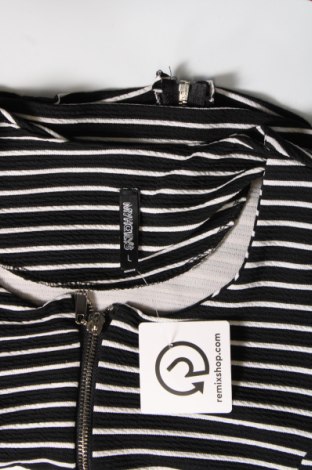 Γυναικείο μπουφάν My Hailys, Μέγεθος L, Χρώμα Μαύρο, Τιμή 14,85 €