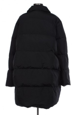 Γυναικείο μπουφάν Nina Ricci, Μέγεθος L, Χρώμα Μαύρο, Τιμή 1.458,25 €