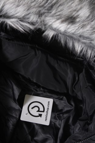 Dámska bunda  Nkd, Veľkosť M, Farba Čierna, Cena  22,37 €