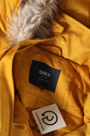 Γυναικείο μπουφάν ONLY, Μέγεθος XL, Χρώμα Κίτρινο, Τιμή 16,48 €