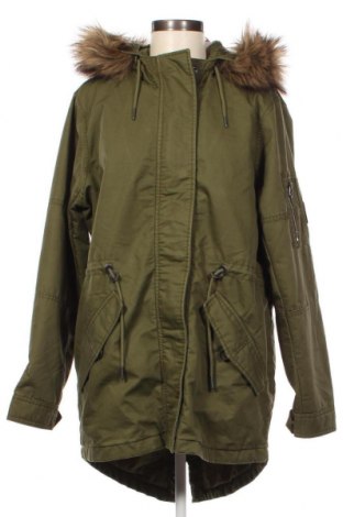 Γυναικείο μπουφάν Superdry, Μέγεθος M, Χρώμα Πράσινο, Τιμή 50,46 €