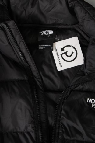 Дамско яке The North Face, Размер XS, Цвят Черен, Цена 161,15 лв.