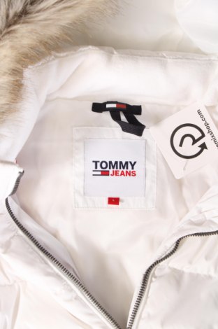 Női dzseki Tommy Jeans, Méret L, Szín Fehér, Ár 53 129 Ft