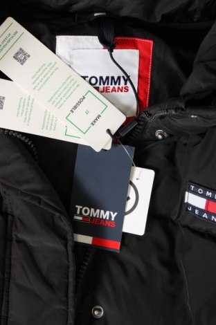 Γυναικείο μπουφάν Tommy Jeans, Μέγεθος M, Χρώμα Μαύρο, Τιμή 129,54 €