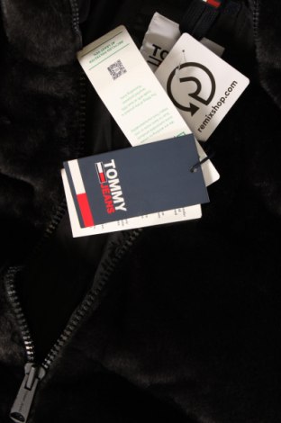 Dámská bunda  Tommy Jeans, Velikost M, Barva Černá, Cena  3 642,00 Kč