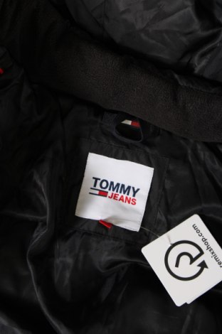 Дамско яке Tommy Jeans, Размер S, Цвят Черен, Цена 233,35 лв.