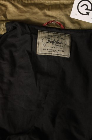 Γυναικείο μπουφάν Zara Trafaluc, Μέγεθος M, Χρώμα Γκρί, Τιμή 14,85 €
