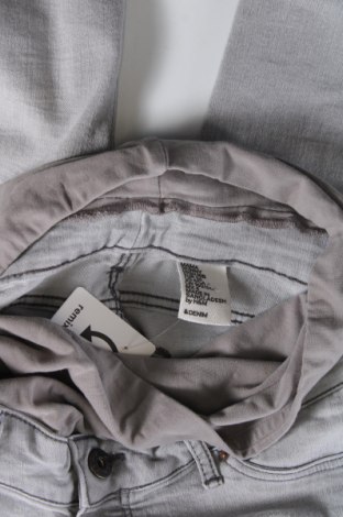Umstandsjeans H&M, Größe XS, Farbe Grau, Preis 8,90 €