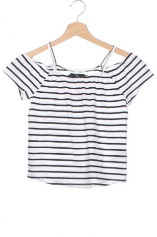 Παιδική μπλούζα C&A, Μέγεθος 8-9y/ 134-140 εκ., Χρώμα Πολύχρωμο, Τιμή 3,43 €