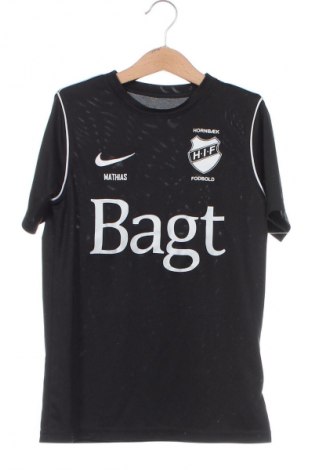Παιδικό μπλουζάκι Nike, Μέγεθος 9-10y/ 140-146 εκ., Χρώμα Μαύρο, Τιμή 16,08 €