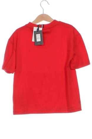 Παιδικό μπλουζάκι Tommy Hilfiger, Μέγεθος 4-5y/ 110-116 εκ., Χρώμα Κόκκινο, Τιμή 23,71 €