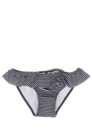 Costum de baie pentru copii United Colors Of Benetton, Mărime 5-6y/ 116-122 cm, Culoare Multicolor, Preț 71,84 Lei