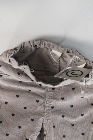 Pantaloni de catifea reiată, pentru copii H&M, Mărime 12-18m/ 80-86 cm, Culoare Gri, Preț 31,27 Lei