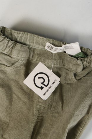 Pantaloni de catifea reiată, pentru copii H&M, Mărime 7-8y/ 128-134 cm, Culoare Verde, Preț 48,98 Lei