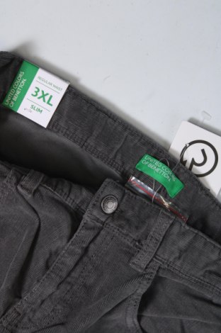 Pantaloni de catifea reiată, pentru copii United Colors Of Benetton, Mărime 14-15y/ 168-170 cm, Culoare Gri, Preț 71,58 Lei