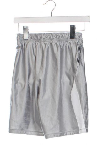 Dětské krátké kalhoty  Nike, Velikost 10-11y/ 146-152 cm, Barva Šedá, Cena  184,00 Kč