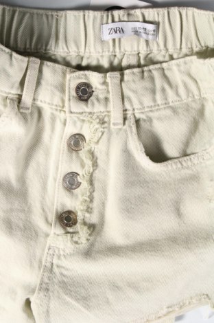 Παιδικό κοντό παντελόνι Zara, Μέγεθος 11-12y/ 152-158 εκ., Χρώμα Πράσινο, Τιμή 6,02 €