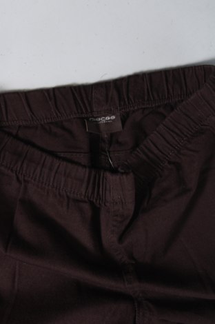 Детски панталон Pieces, Размер 10-11y/ 146-152 см, Цвят Кафяв, Цена 11,41 лв.