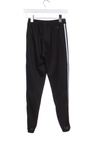 Pantaloni de trening, pentru copii Adidas, Mărime 11-12y/ 152-158 cm, Culoare Negru, Preț 96,54 Lei