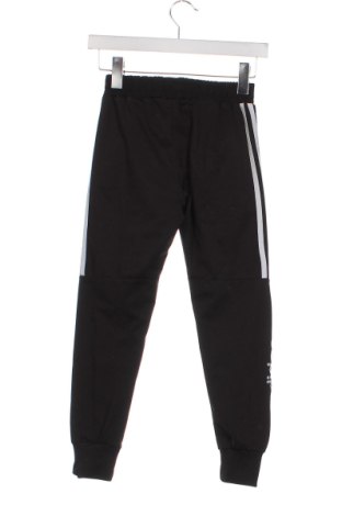 Παιδική κάτω φόρμα Adidas, Μέγεθος 8-9y/ 134-140 εκ., Χρώμα Μαύρο, Τιμή 21,48 €