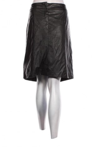 Δερμάτινη φούστα Bpc Bonprix Collection, Μέγεθος XXL, Χρώμα Μαύρο, Τιμή 6,46 €
