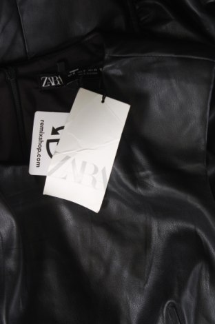 Kožené šaty  Zara, Velikost S, Barva Černá, Cena  494,00 Kč