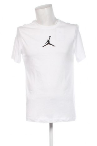 Мъжка тениска Air Jordan Nike, Размер S, Цвят Бял, Цена 72,00 лв.