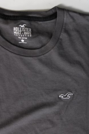 Męski T-shirt Hollister, Rozmiar L, Kolor Szary, Cena 82,63 zł