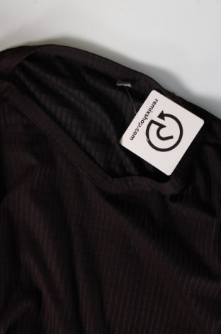 Pánské tričko  Lgo, Velikost L, Barva Černá, Cena  137,00 Kč