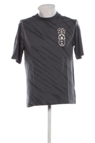 Tricou de bărbați Reebok, Mărime XS, Culoare Gri, Preț 92,11 Lei