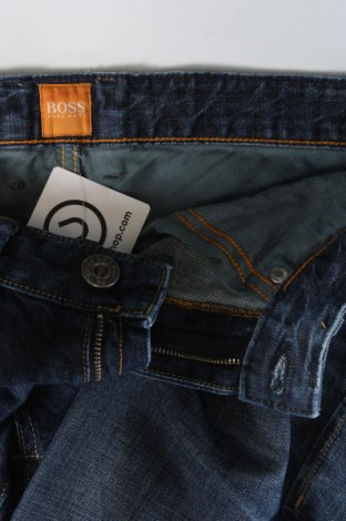 Pánske džínsy  BOSS, Veľkosť S, Farba Modrá, Cena  151,13 €