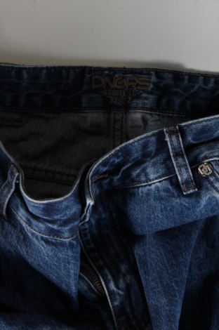 Herren Jeans Dangerous, Größe M, Farbe Blau, Preis € 9,88