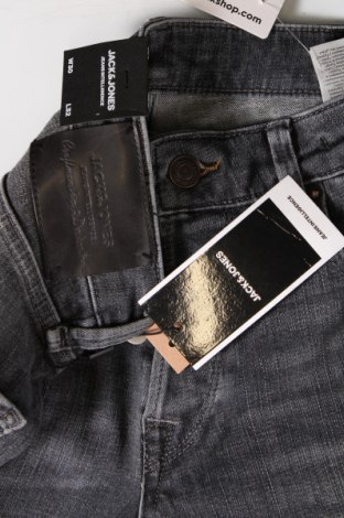 Herren Jeans Jack & Jones, Größe S, Farbe Grau, Preis € 14,82
