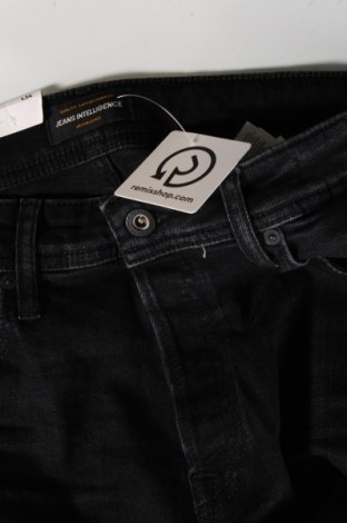 Herren Jeans Jack & Jones, Größe M, Farbe Schwarz, Preis € 8,99